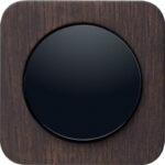 Oak-stained-wood-plastic-black-glossy-1